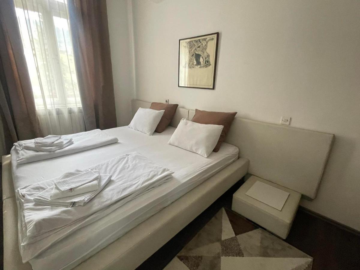 Apartment Romana ซาราเยโว ภายนอก รูปภาพ