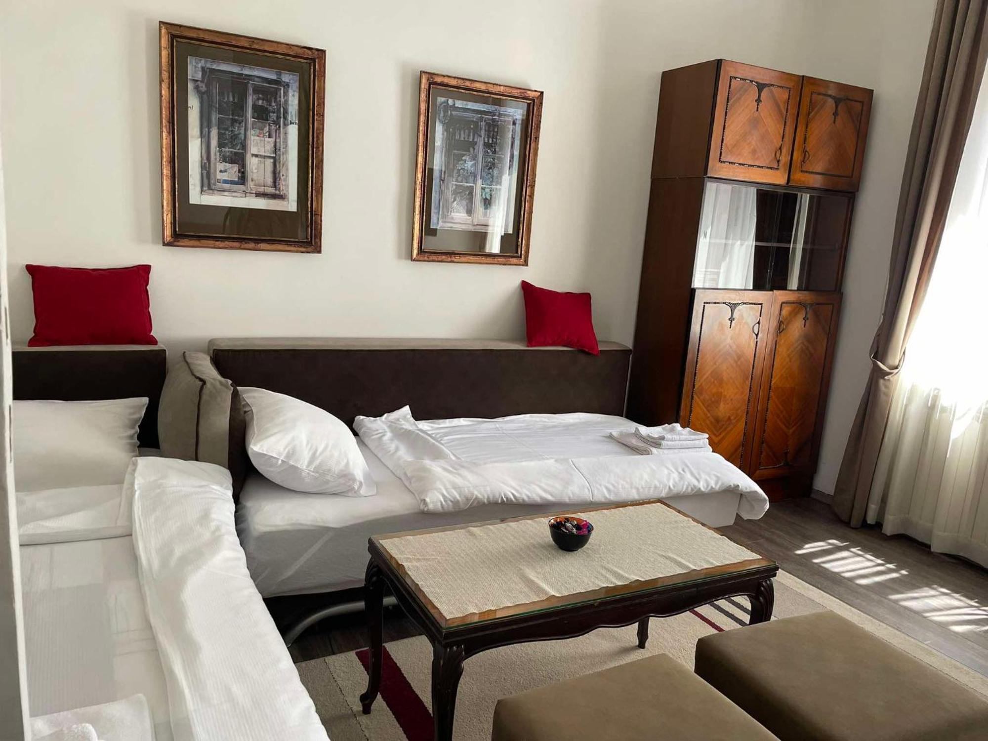 Apartment Romana ซาราเยโว ภายนอก รูปภาพ